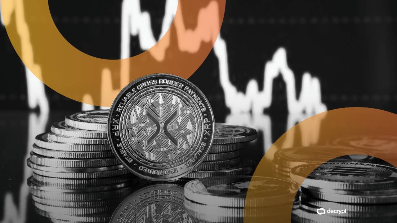 XRP Rallies 6.9% While Bitcoin Tests Critical Technical Level Above $800K