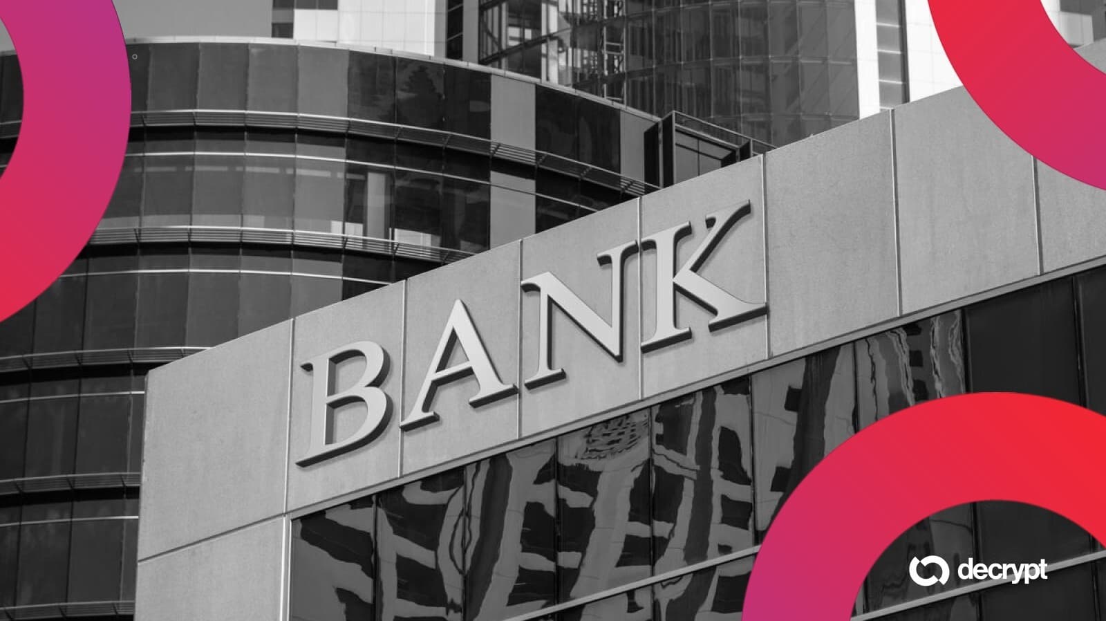 Tokenized Banking Could Trigger $700B Lending Exodus, Dallas Fed Analysis Shows