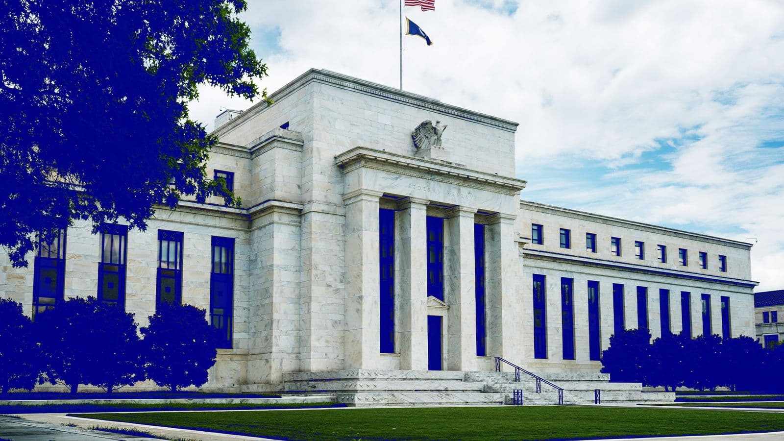 Federal Reserve Eyes Stablecoin Guardrails: New Reserve Requirements and Capital Standards in the Works