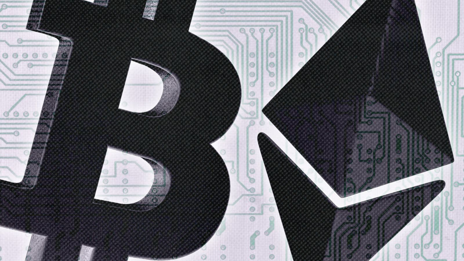 Bitcoin ETFs Stabilize on Friday Surge While Ethereum Momentum Finally Breaks