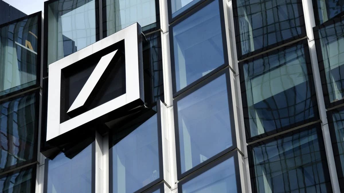 Deutsche Bank's Institutional Crypto Push: Why Traditional Finance Is Doubling Down on Digital Assets