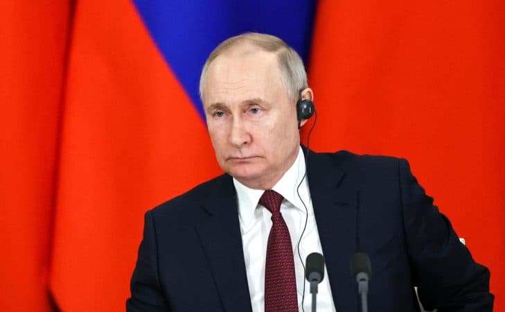 Russia's New Crypto Framework: Regulated Trading Legalized, But Payments Still Restricted